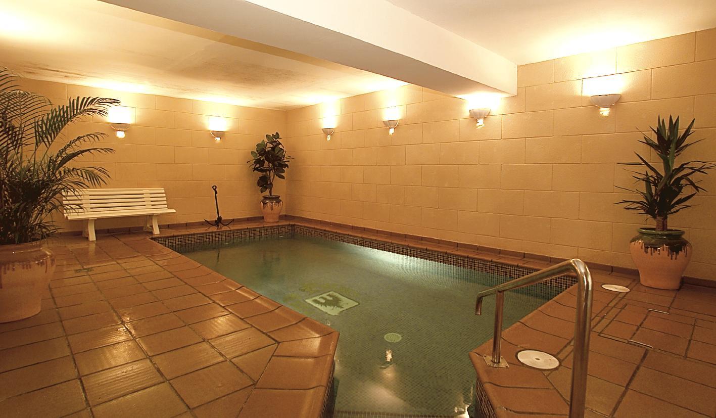 Hotel Gaya Пагуера Екстериор снимка